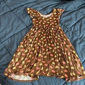 Dot Dot Smile pumpkin dress 8/10 kids.